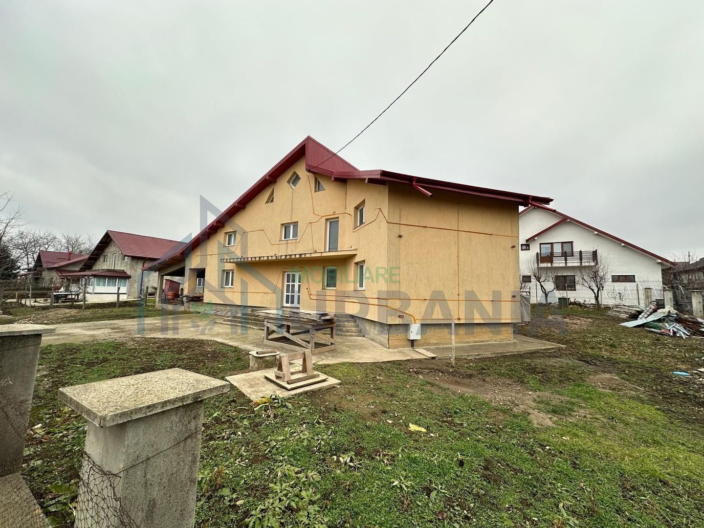 Casă în stadiu gri, Miroslava – 280 mp, teren 1000 mp - Poză 4