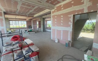 SPATIU COMERCIAL, 800 MP UTILI, 20 LOCURI PARCARI, CENTRALA TERMICA - Poză 8