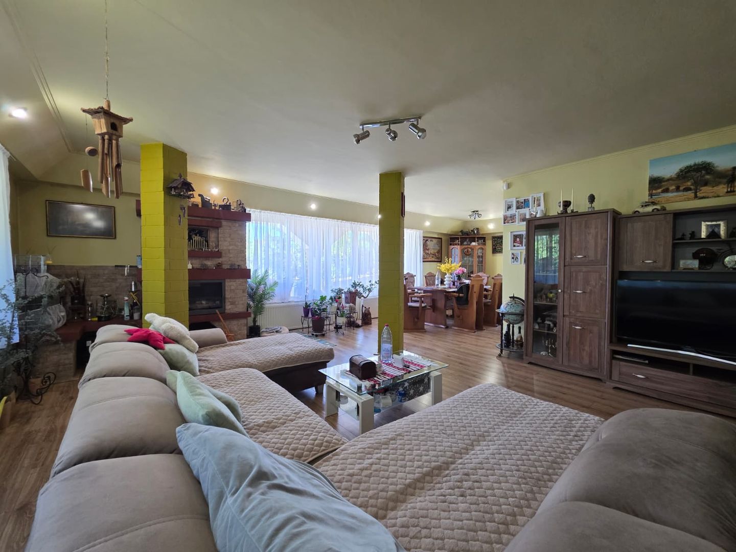 PROPRIETATE PREMIUM CU 4.534 MP TEREN- REGHIN STRADA POMETULUI - Poză 9