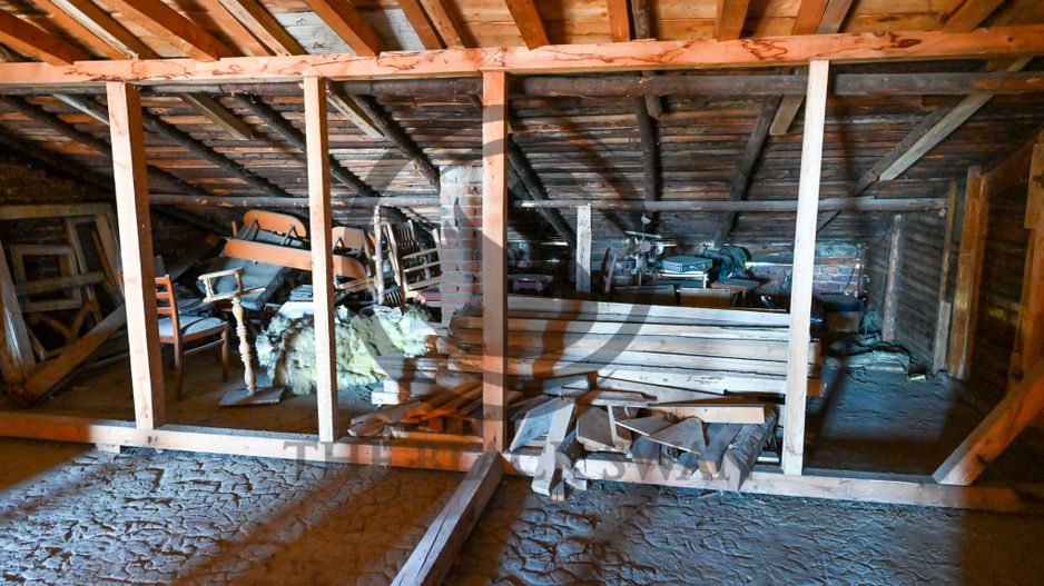 Casa la gri de vanzare | Zona Centrala - Bucov | Comision 0% - Poză 8