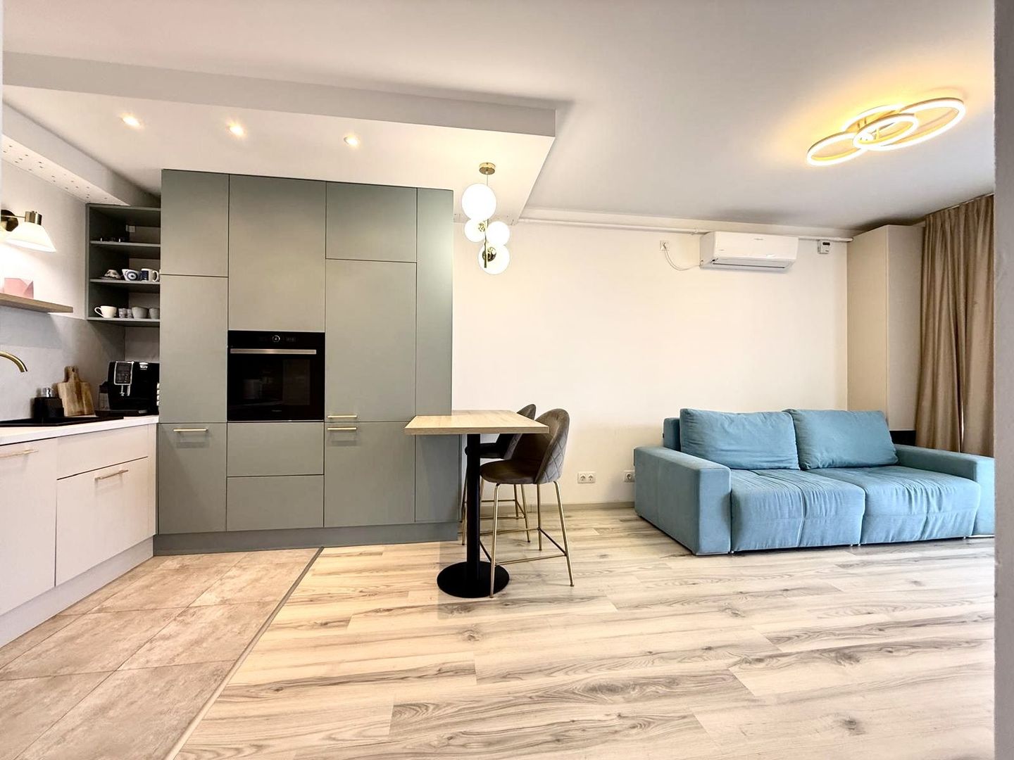 Priveliște care îți taie respirația, confort si eleganta, zona Lipovei - Poză 7