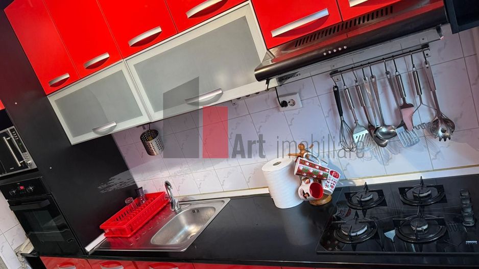 Apartament 2 camere Moinesti - Poză 9