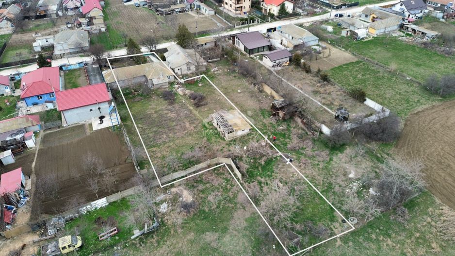 Casa batraneasca de vanzare cu 1235 mp teren in Corbu - Poză 5