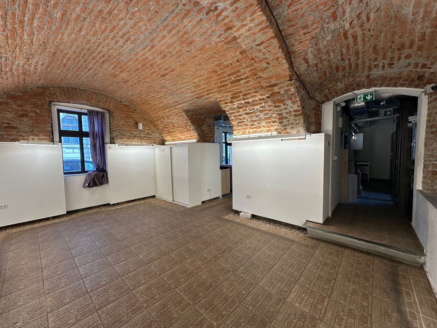 Spatiu comercial în Piața Unirii - 155 mp - Poză 17