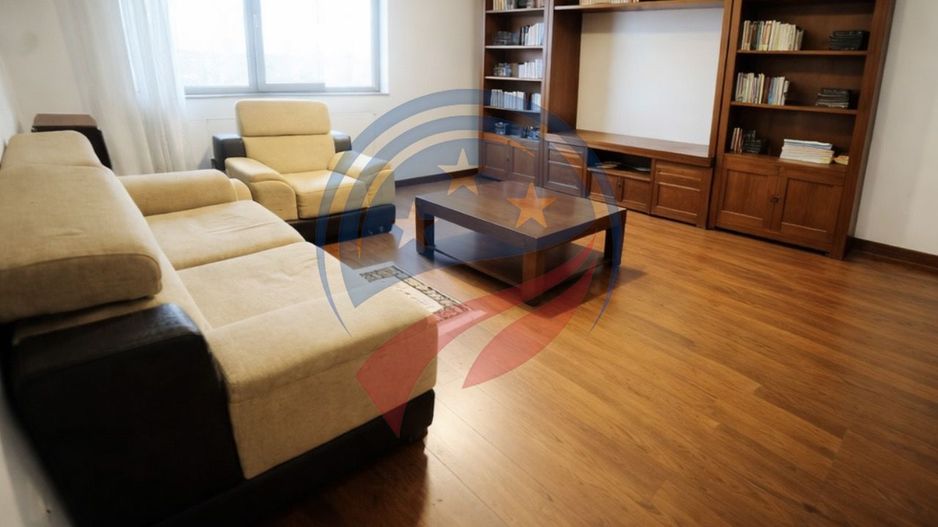 Apartament spațios cu 3 camere, etaj 1, zonă centrală – ideal pentru familie - Poză 1