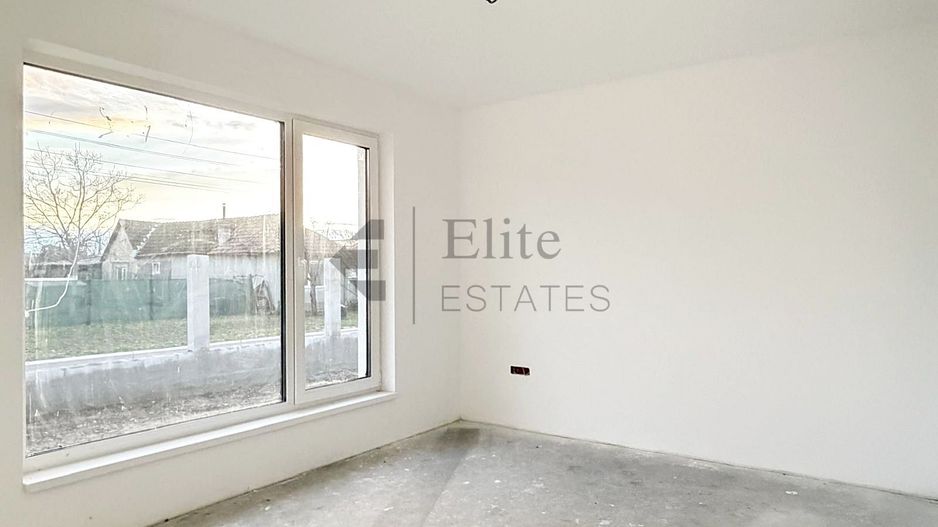 Casa noua cu 4 camere la 6 km de Oradea - Poză 7