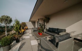 Penthouse 2 camere mobilat utilat panouri solare pompa caldura - Poză 10