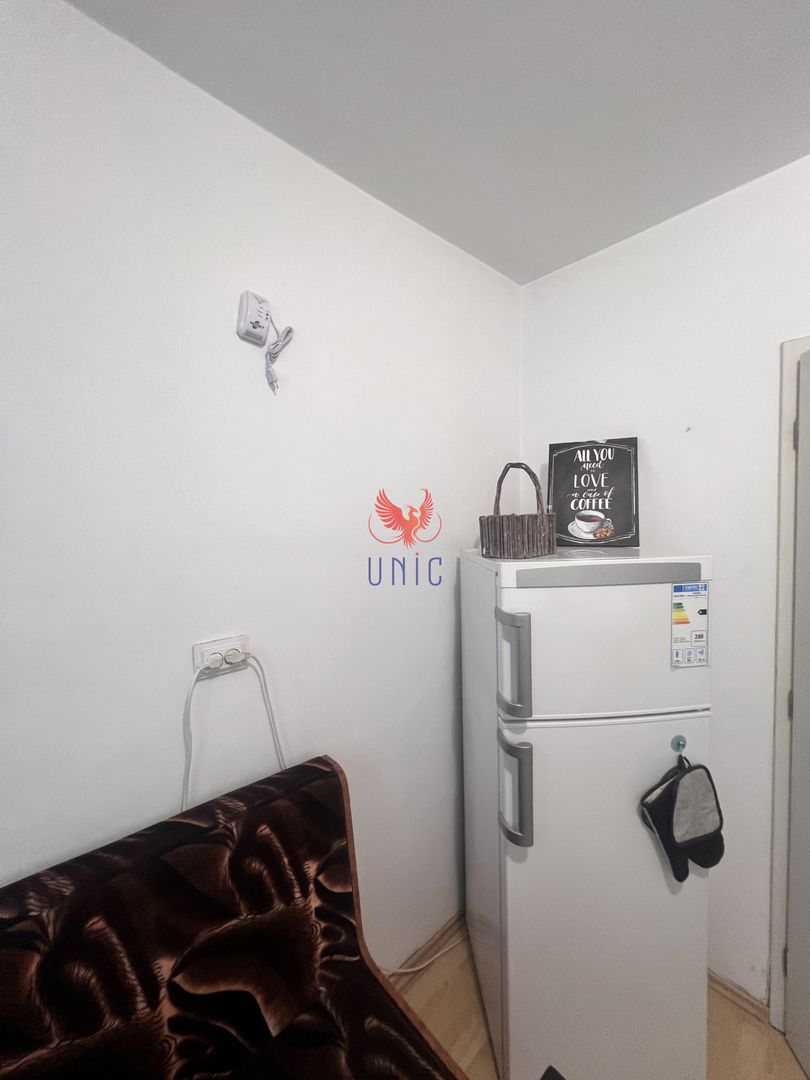 Decomandat, stradal, Calea Bucuresti etaj 1 - Poză 95