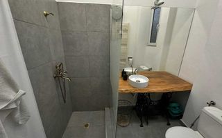 Apartament cu 2 camere | Zona Ultracentrala | Oradea - Poză 7