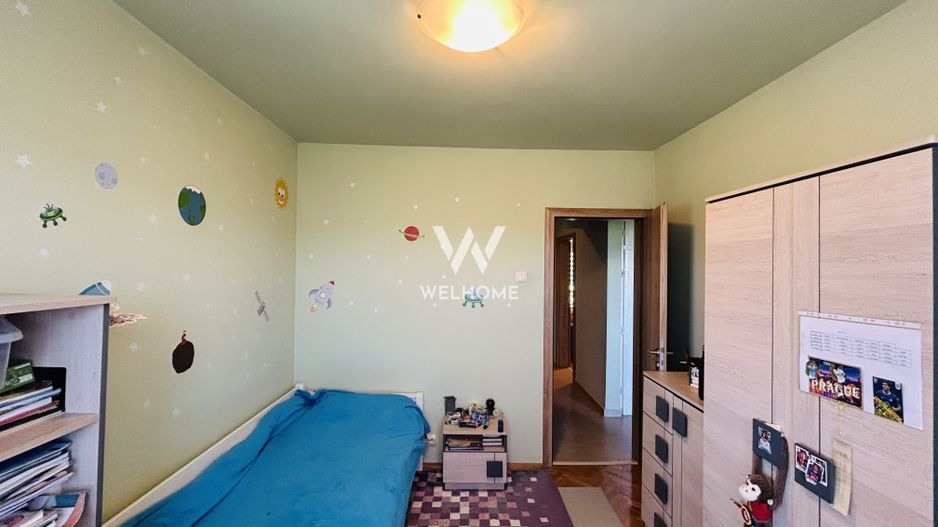 Apartament decomandat, cu 3 camere, 2 bai, 2 balcoane - Zona Strand - Poză 12