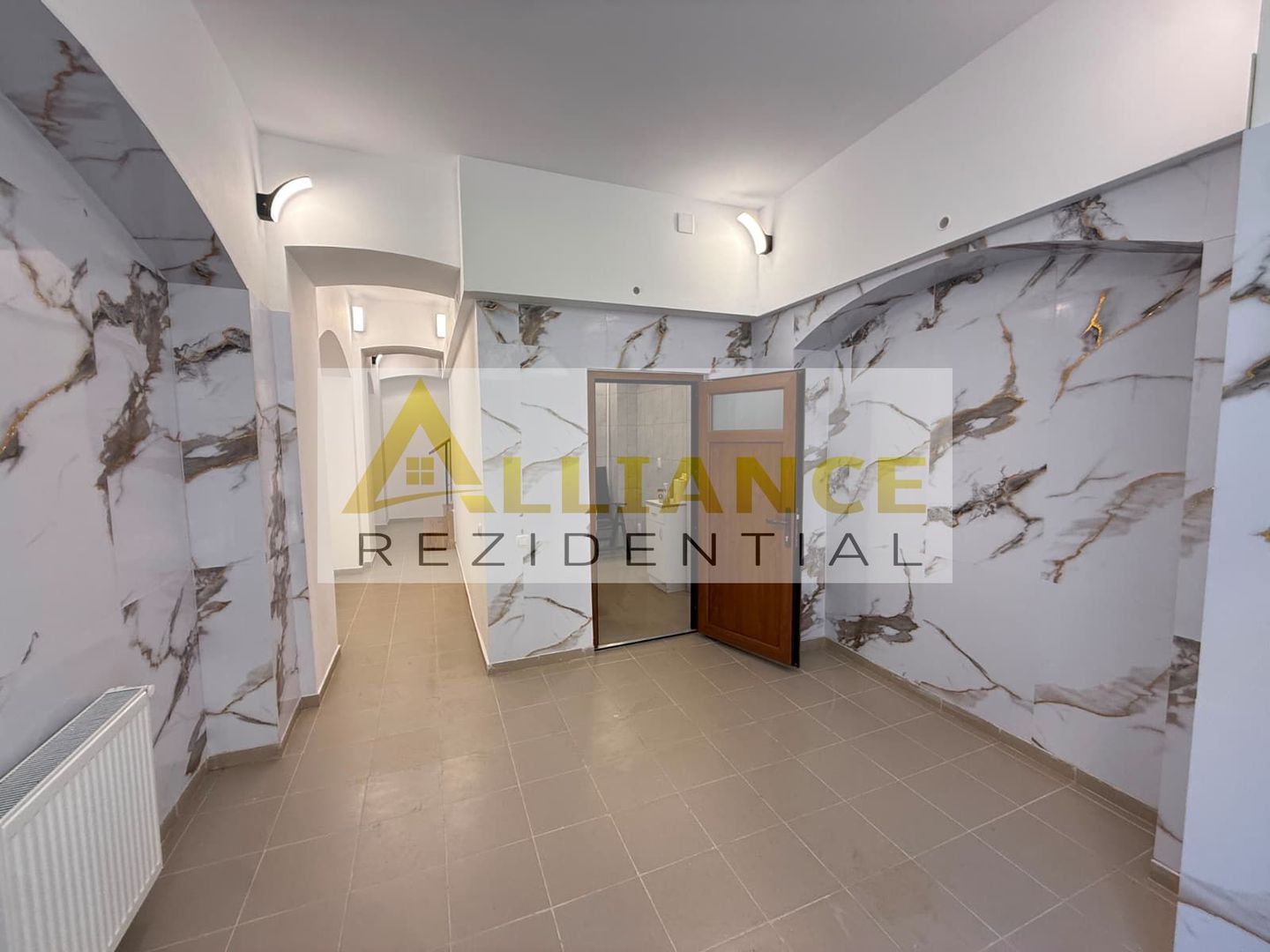 Apartament 2 camere tip duplex { Centrul Istoric -Piata Unirii } - Poză 5