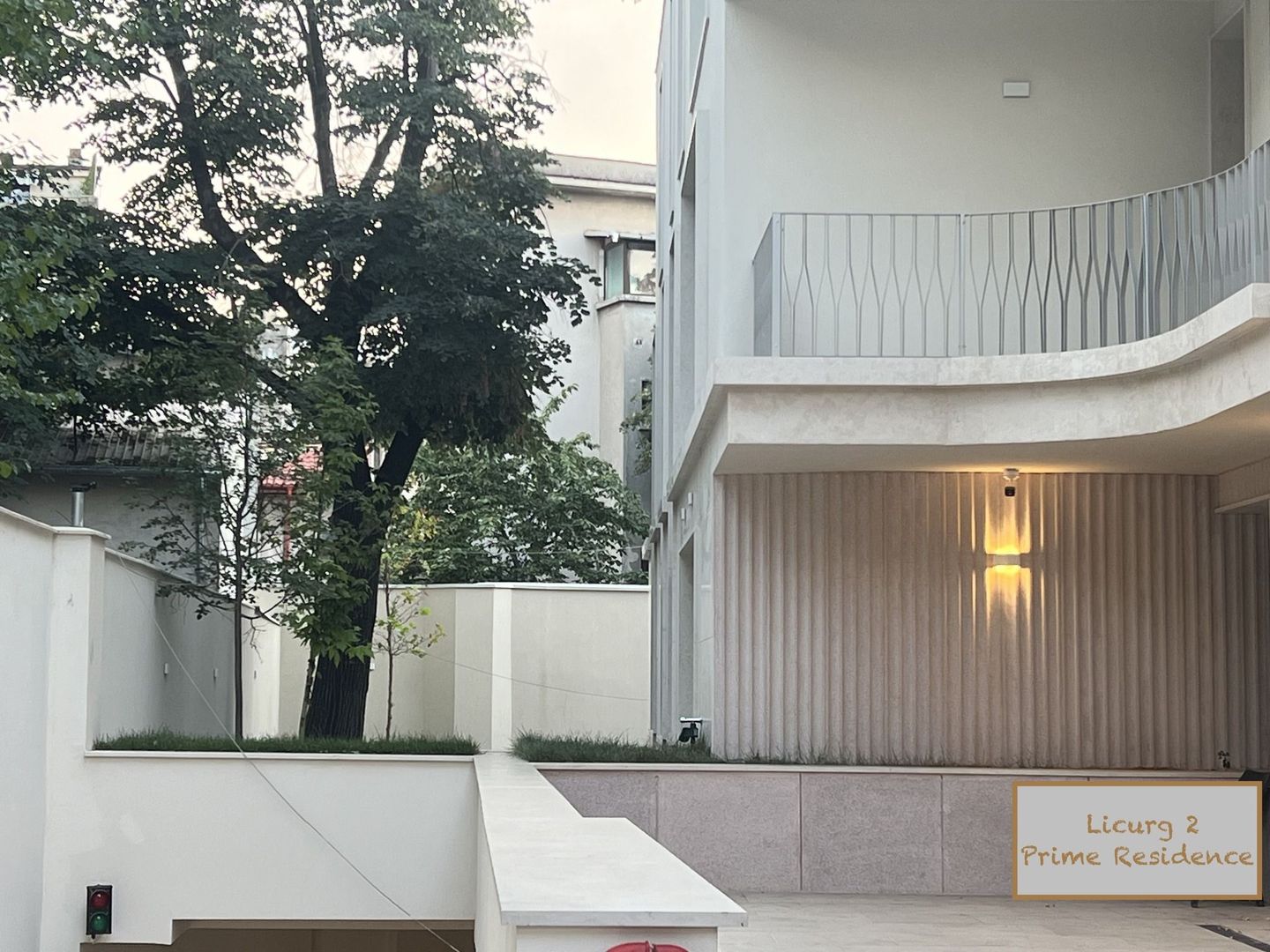 Apartement nou 4 camere Universiatate - Poză 1