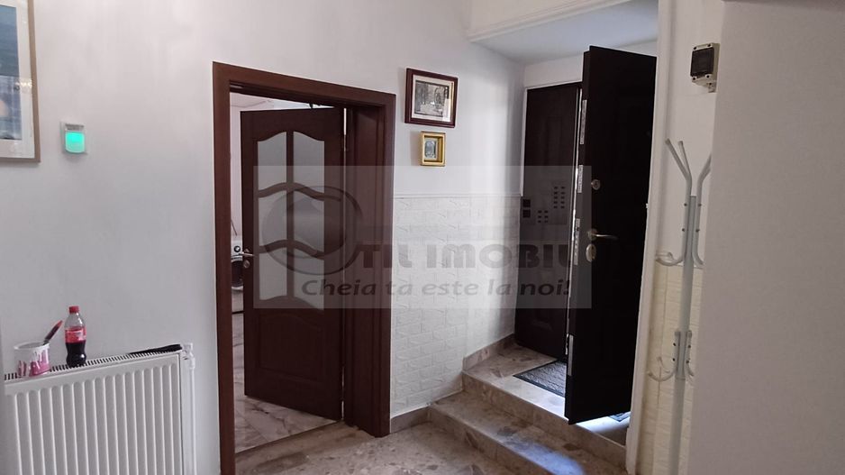 APARTAMENT ULTRACENTRAL , PIATA UNIRII, CUZA VODA 70 MP PLUS CURTE - Poză 51