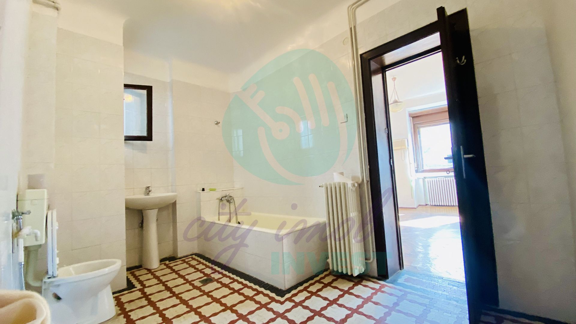 Apartament spatios cu 4 camere - Banu Manta - Poză 8