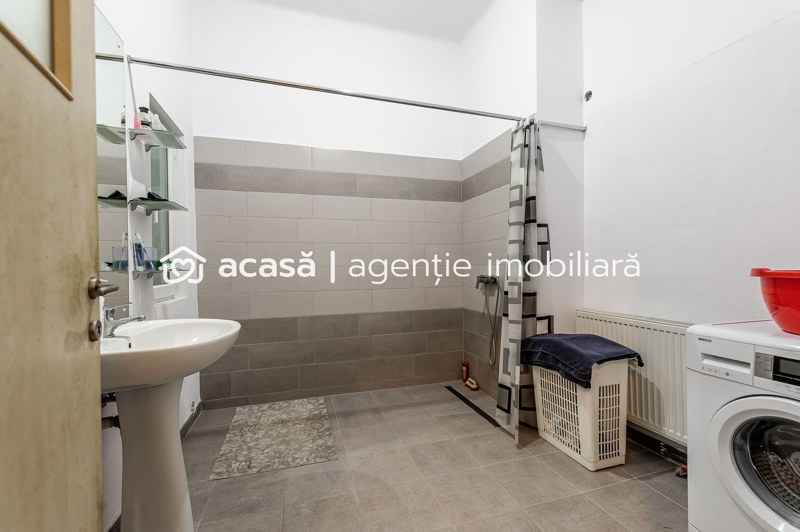 Apartament în Piața Catedralei, 93 mp utili. - Poză 8