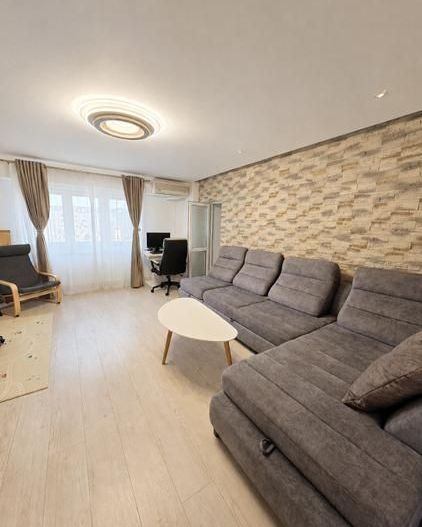Vânzare 3 Camere 80 mp Bd. Mircea Vodă (Camera de Comerț) Centrala Bloc Monolit - Poză 3