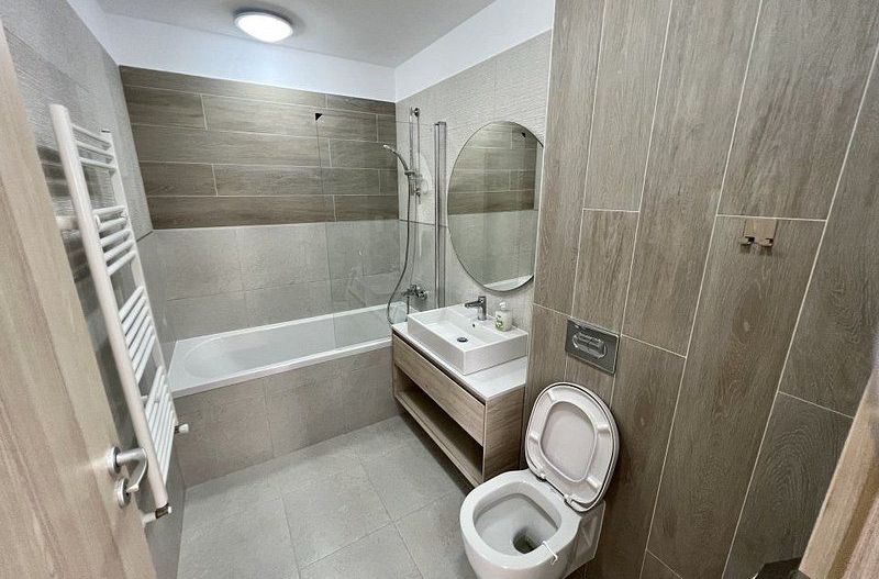 Apartament cu 2 camere in Urban Plaza - Poză 10