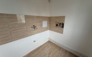 Apartament cu 3 camere,renovat, Alexandru cel Bun, Iași - Poză 3