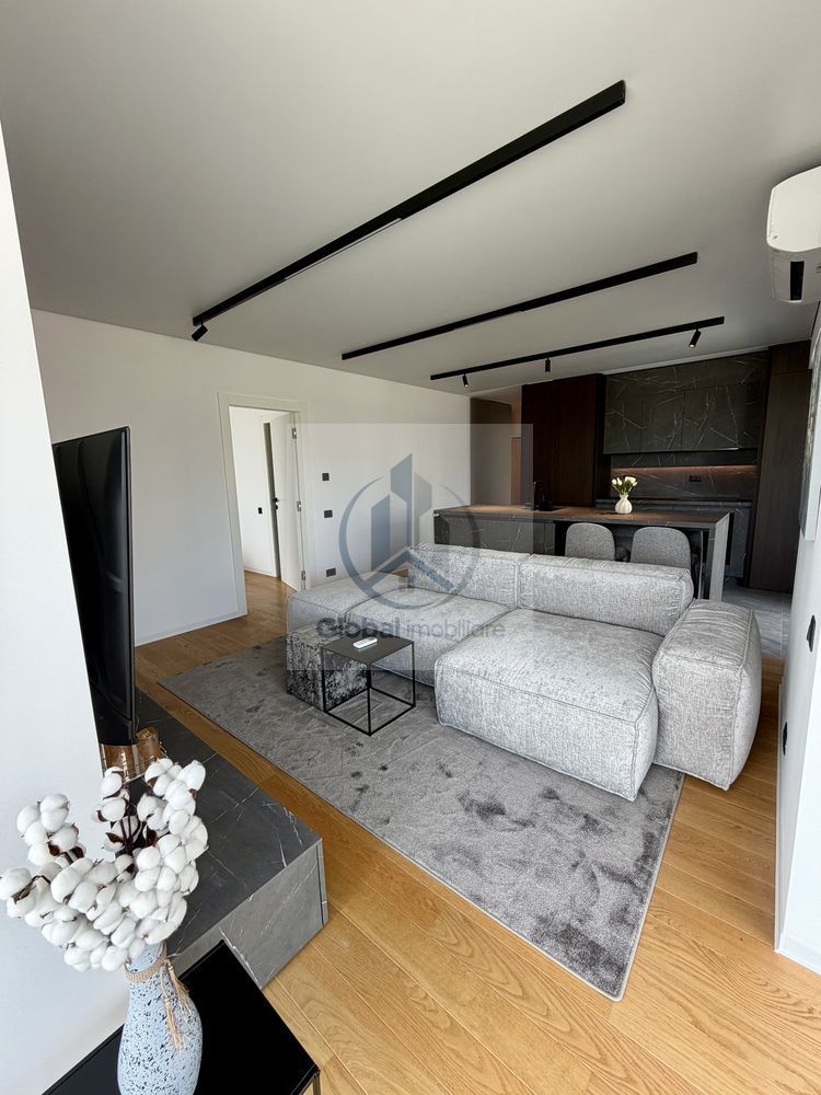 Proprietar inchiriez apartament Yacht Kid - Poză 3