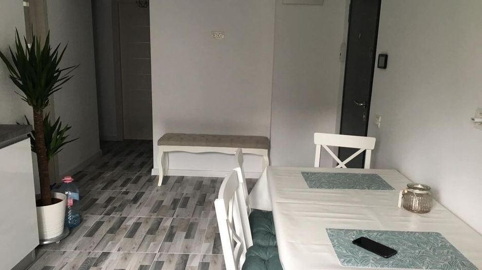 De vanzare 3 camere decomandat 69,28 mp et. 3, complet renovat Sebastian/ Rahova - Poză 1