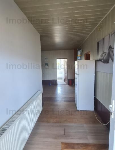 Proprietate in Cristian cu trei constructii+o fundatie,450000euro - Poză 19