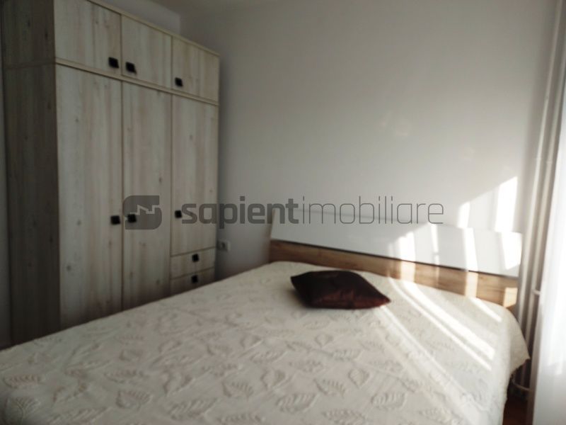 Apartament cu 2 camere B-dul Cantemir - Poză 4