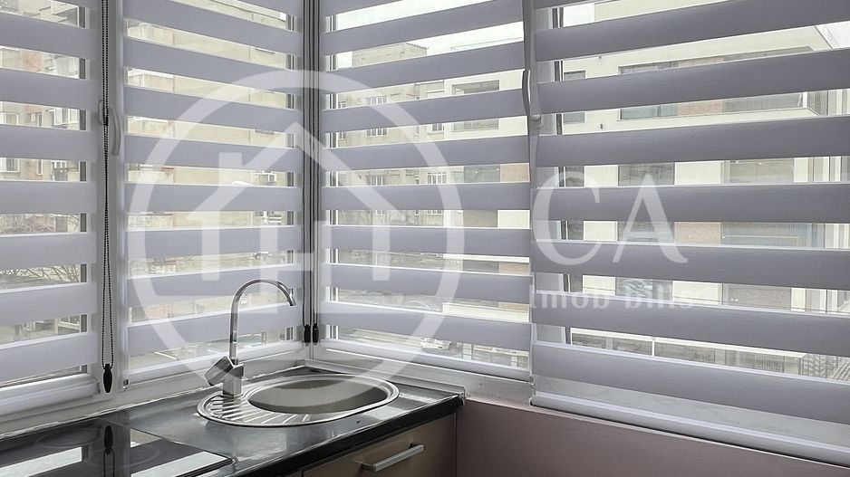 Apartament cu 3 camere de inchiriat in zona Decebal, Oradea. - Poză 4