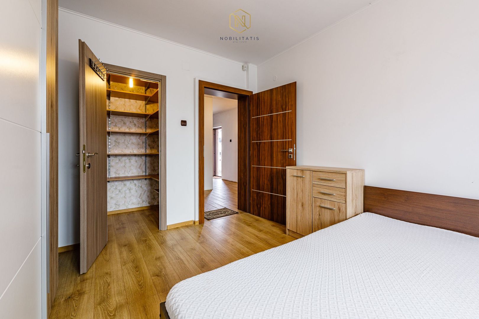 Casa Individuala 176mp | 4 Dormitoare&Garaj | Parter Finalizat&Mobilat - Poză 16