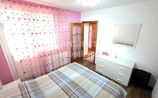 Apartament cu 3 camere, mobilat si utilat, etaj 1, zona Centru; - Poză 1