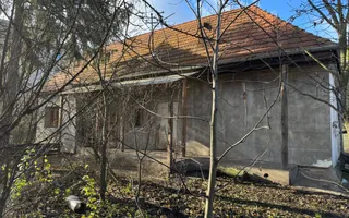 Teren și casă de vânzare în Miercurea Ciuc (central, strada Leliceni) - Poză 42
