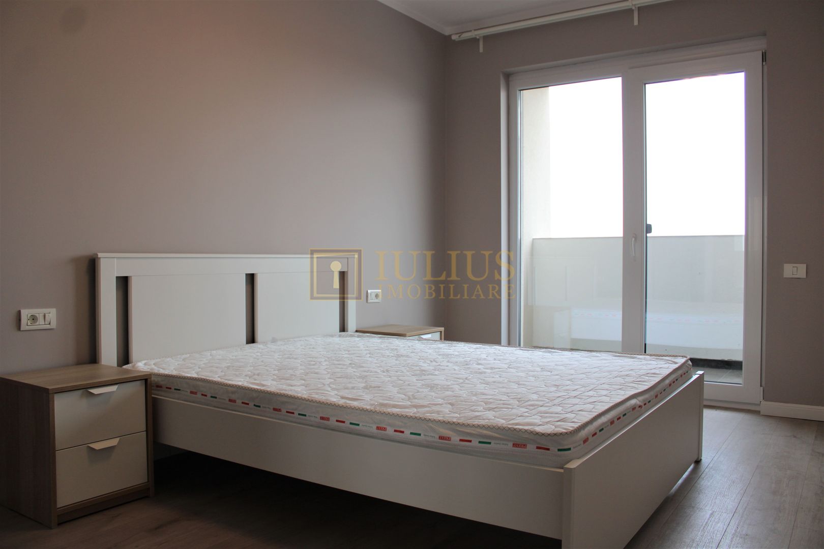 Bloc nou, loc de parcare subteran, etaj 4 cu lift, terasa spatioasa! - Poză 2