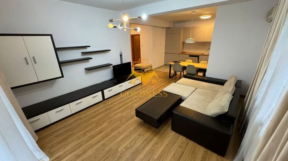 2 camere, Andrei Muresanu, Pet Friendly,Grand Hotel Italia, Trifoiului - Poză 1