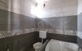 Casa de închiriat cu 7 camere în zona Dimitrie Cantemir, Oradea - Poză 17