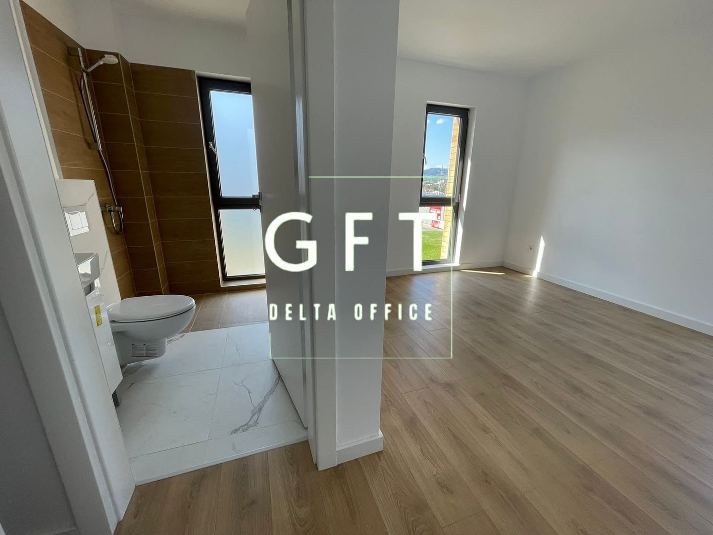 Apartament de vanzare - 3 camere + terasă 300 mp | Calea Moldovei - Poză 20