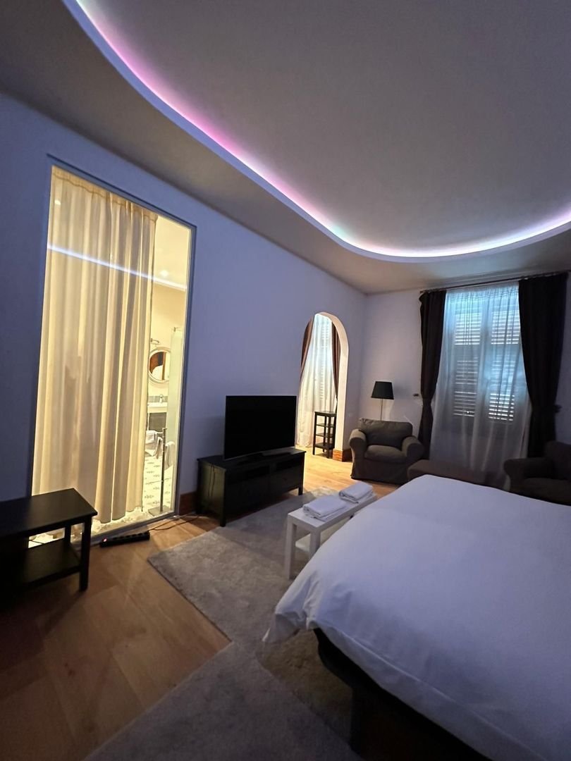 Casa saseasca CRISTIAN,amenajata LUX,pt turism,piscina,curte - Poză 4