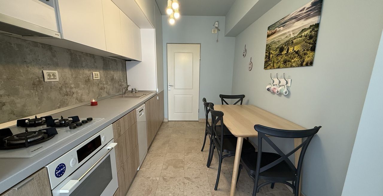 Închiriez apartament 2 camere modern, Nerva Traian, centrală, parcare - Poză 6