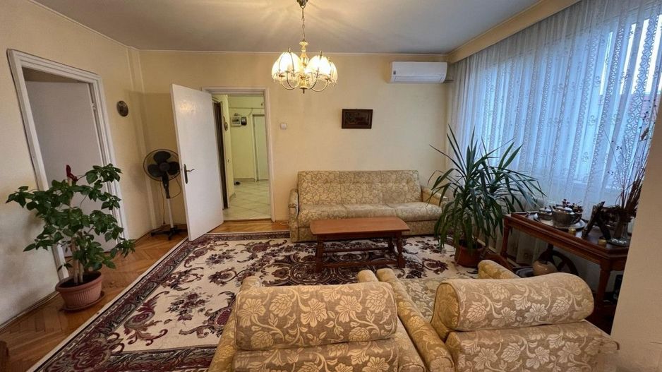 Centru / Republica - Inchiriere apartament cu 4 camere mobilat si utilat. - Poză 3