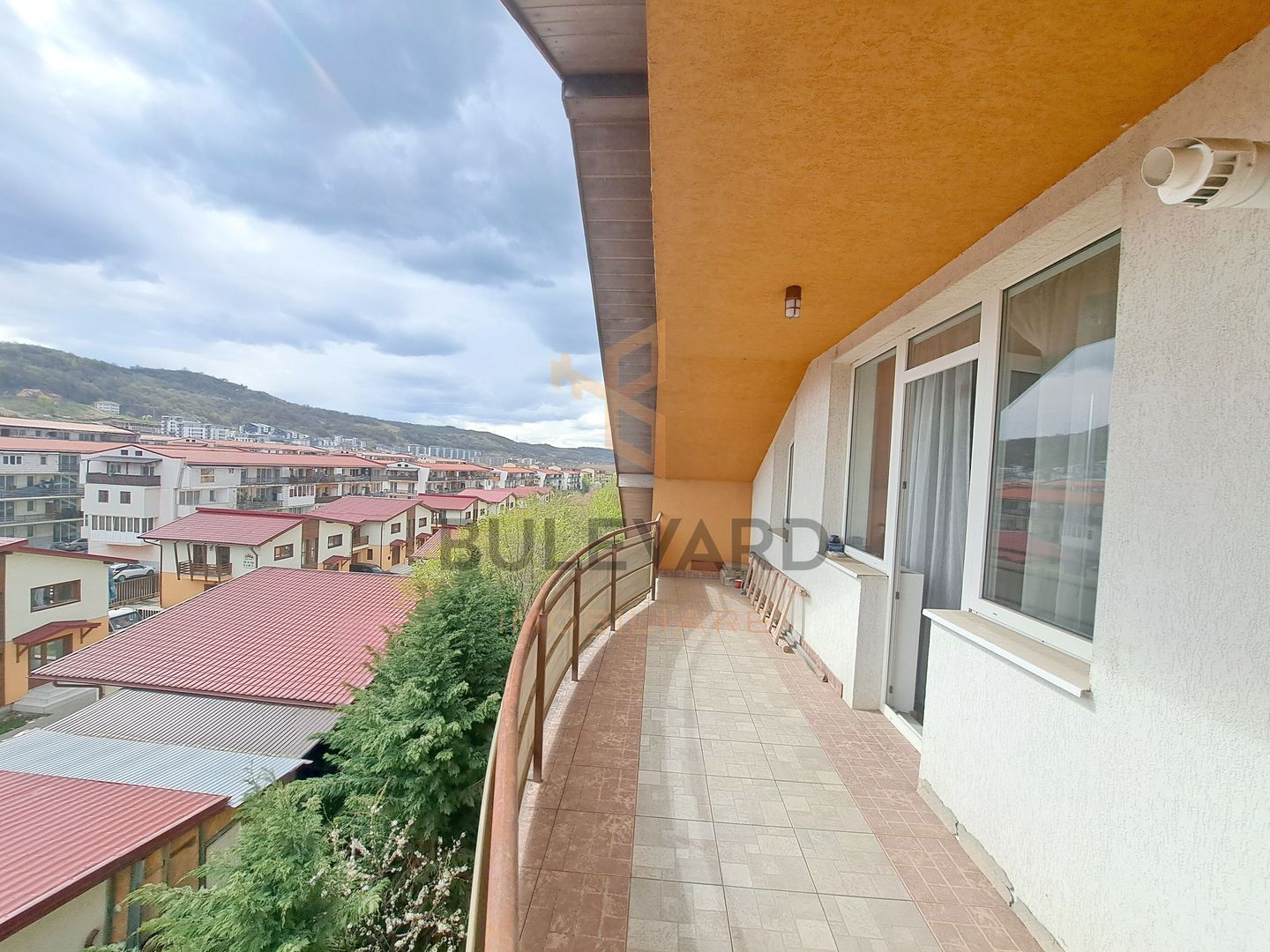 Apartament 4 camere 128 mp utili, centru Floresti - Poză 31