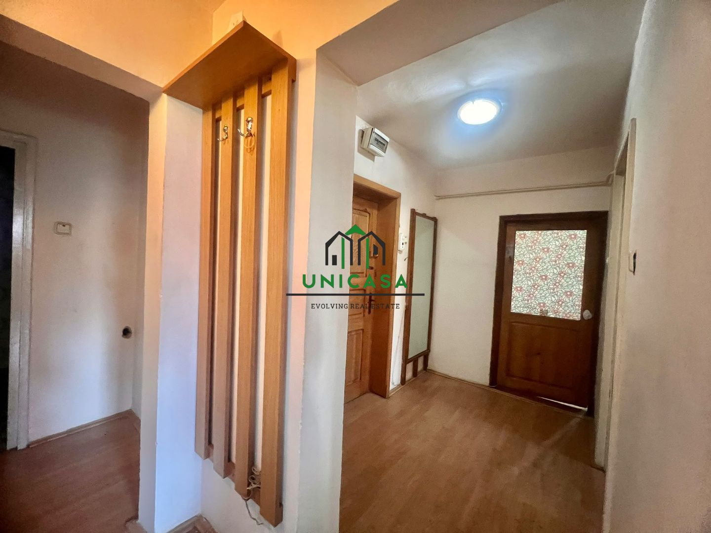Apartament 3 camere /Calea lui Traian/Etaj 1/4 - Poză 1