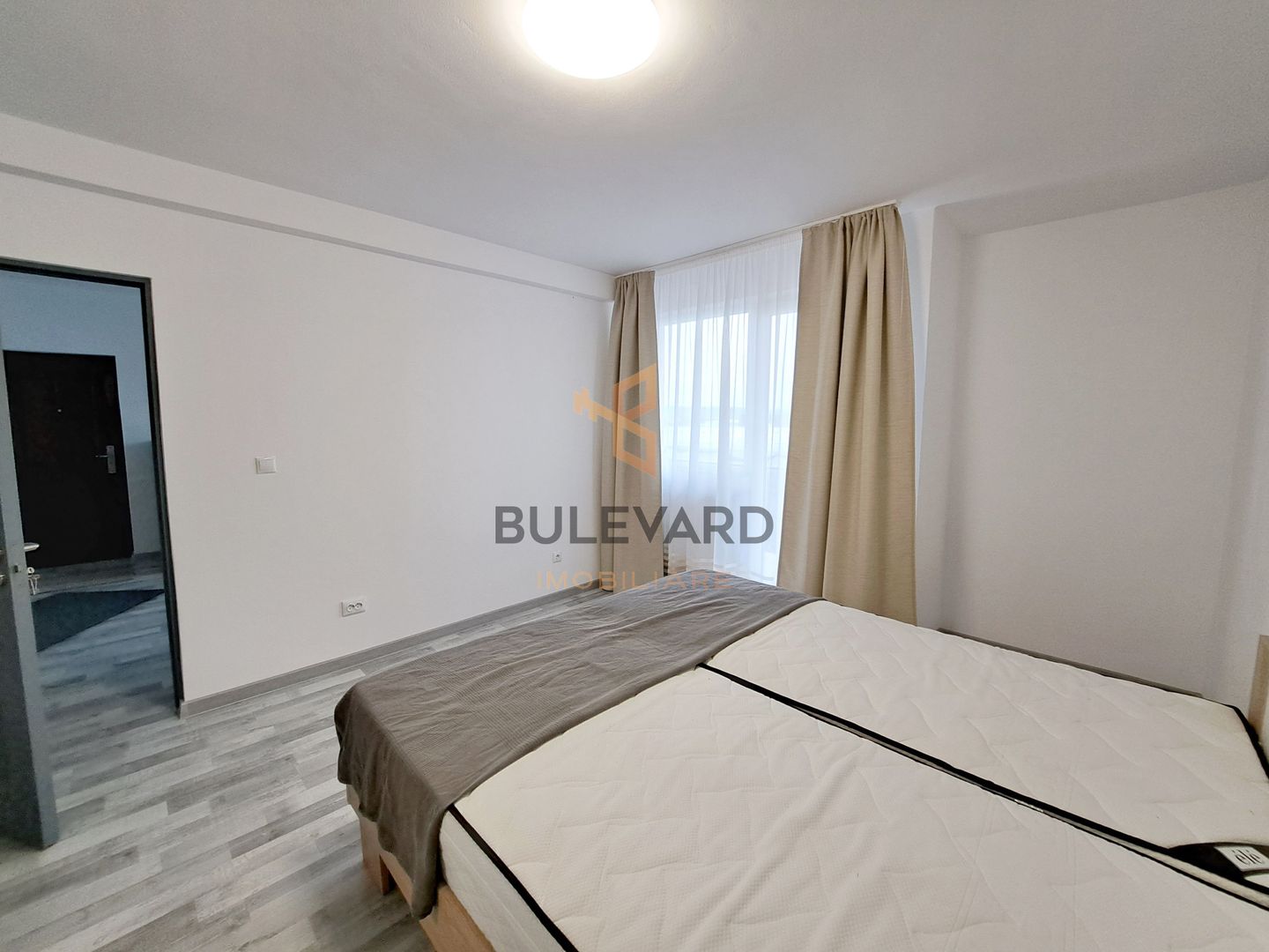 Apartament 3 camere, parcare! - Poză 9