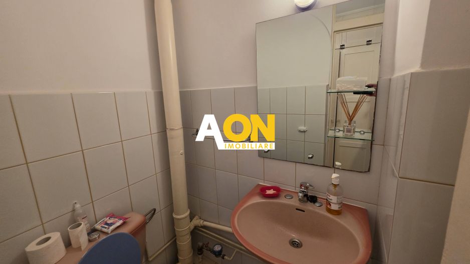 Apartament 3 camere, 68 mp utili, Cetate, zona Piata Cetate - Poză 8