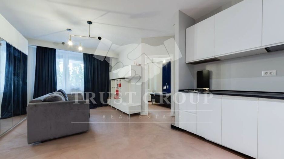 Apartament 2 camere | Herastrau | 2004 - Poză 1