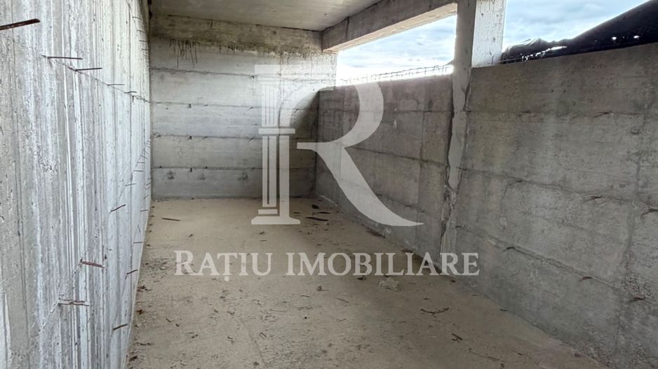 Vilă Statement cu Piscină și Design Arhitectural Spectaculos | Oradea - Poză 23