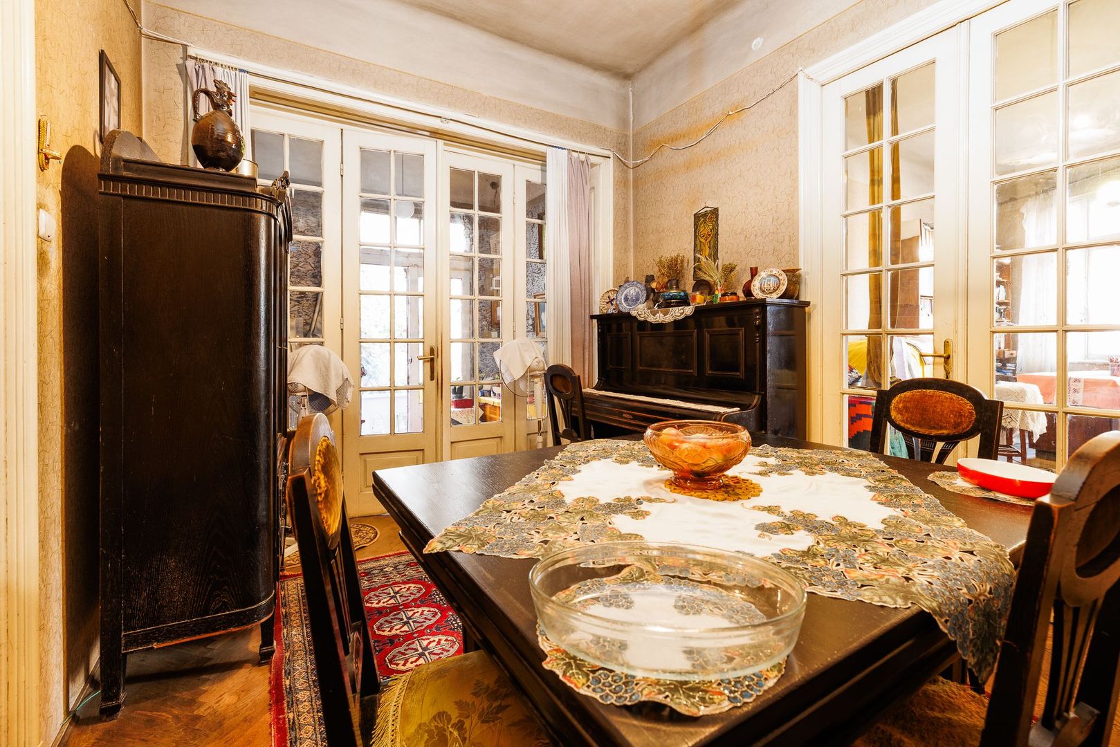 Decebal-Invingatorilor Vila 6 camere-455mp teren - Poză 2