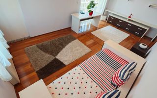 Casa spatioasa. Pretabil si pt. clinica, invatamant, camin varstnici. - Poză 8