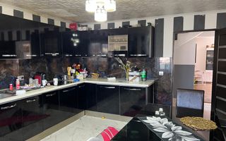 Case cu 6 camere, curte proprie + grădină proprie, în Bocicoiu Mare - Poză 9