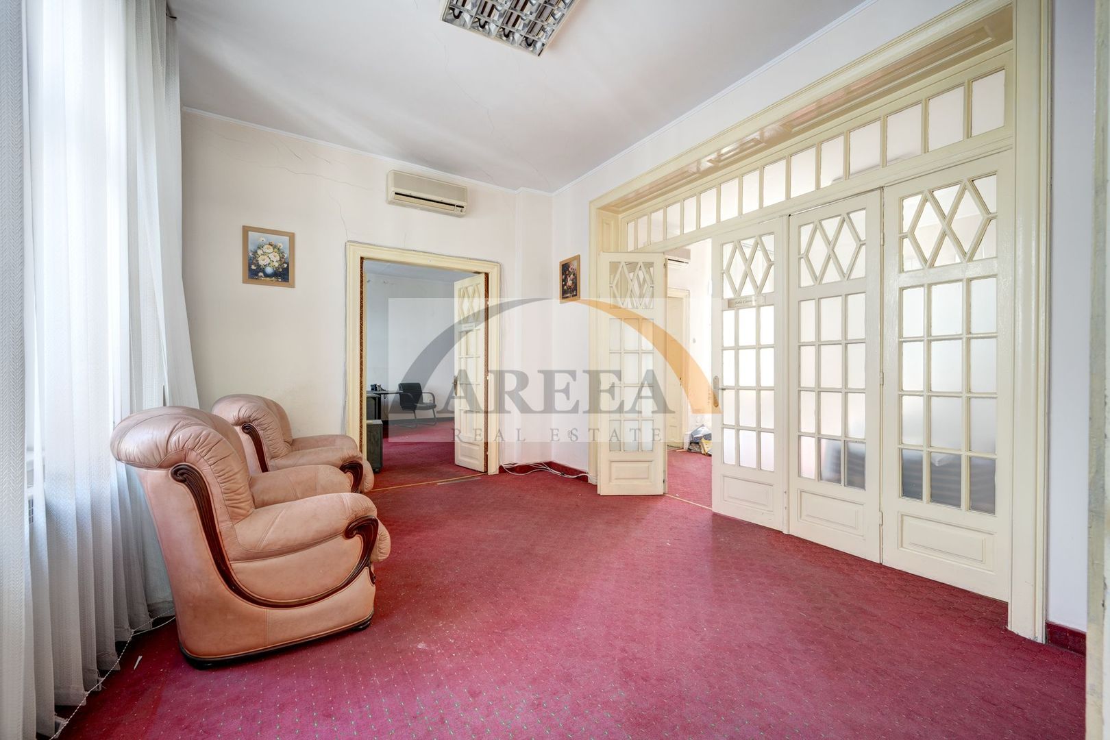 ULTRACENTRAL - Vilă UNICĂ și cu POTENȚIAL uriaș, o poveste de succes - Poză 3