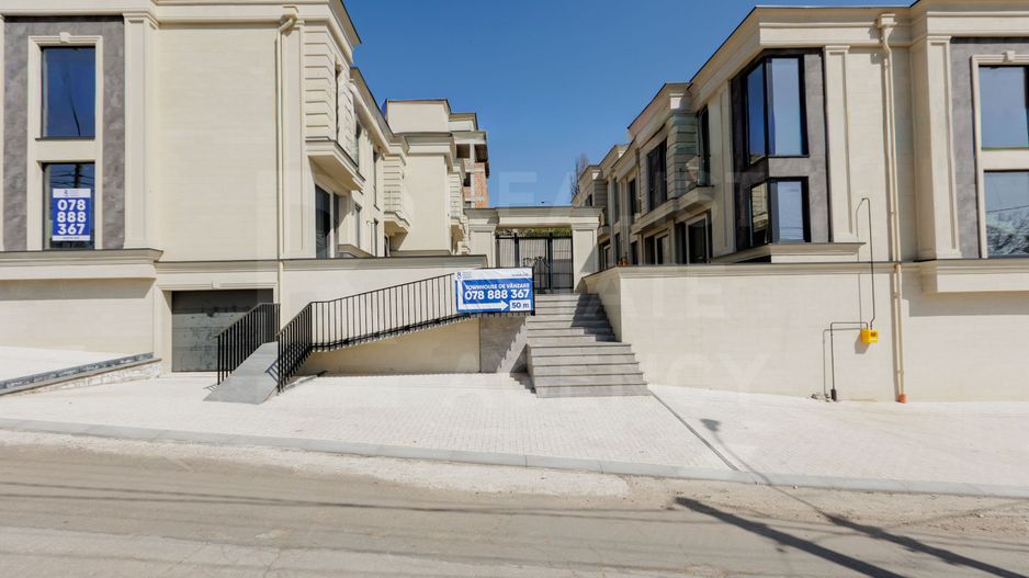 Vânzare, townhouse, 2 nivele, 3 camere, strada Maciesilor, Telecentru - Poză 3