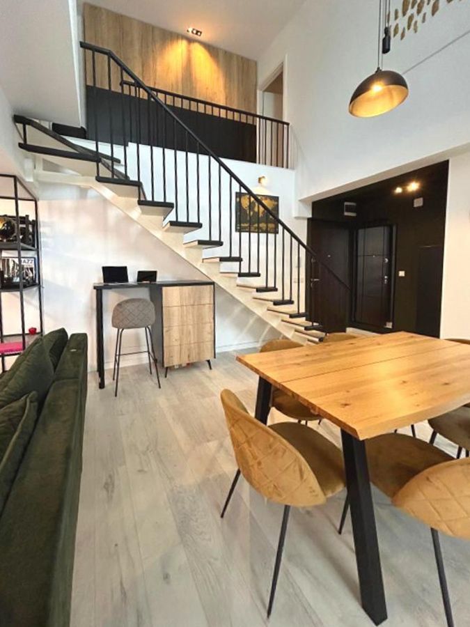 Închiriere I Penthouse Loft de 3 camere |  Lumină, liniște și spațiu - Poză 1