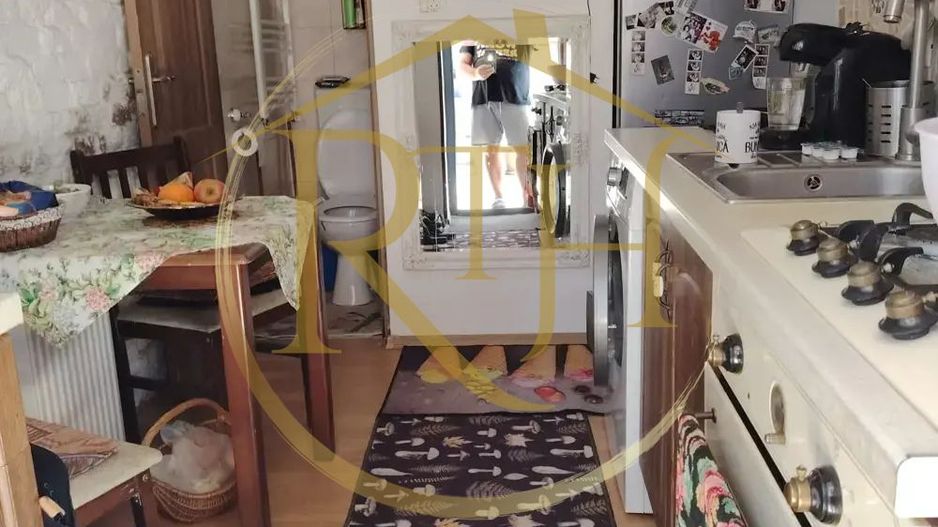 Oferim spre vanzare un apartament cu 1 camera la curte comuna  Timisoara - Poză 3